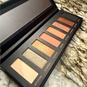 Defiance Karmela Cosmetics Eyeshadow Palette